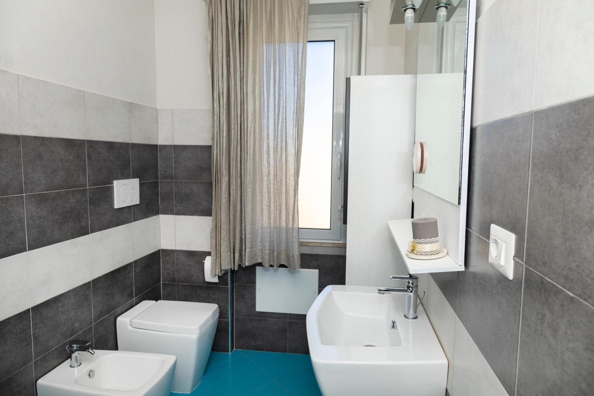 Lovealghero Stanze In Attico Vista Mare Exterior foto